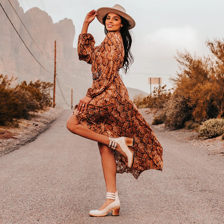 Suzanne™|Amara Laars